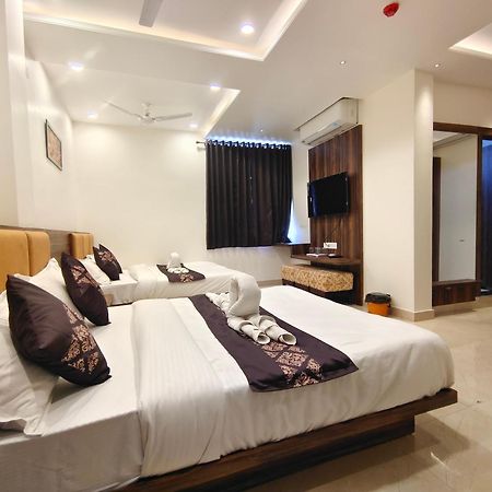 Hotel Vrinda Inn Ουνταϊπούρ Εξωτερικό φωτογραφία