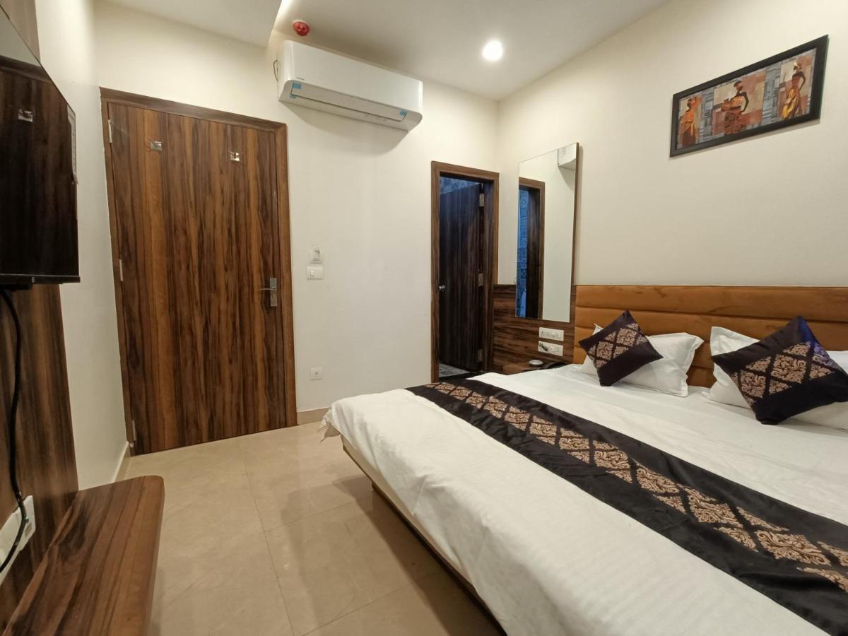 Hotel Vrinda Inn Ουνταϊπούρ Εξωτερικό φωτογραφία
