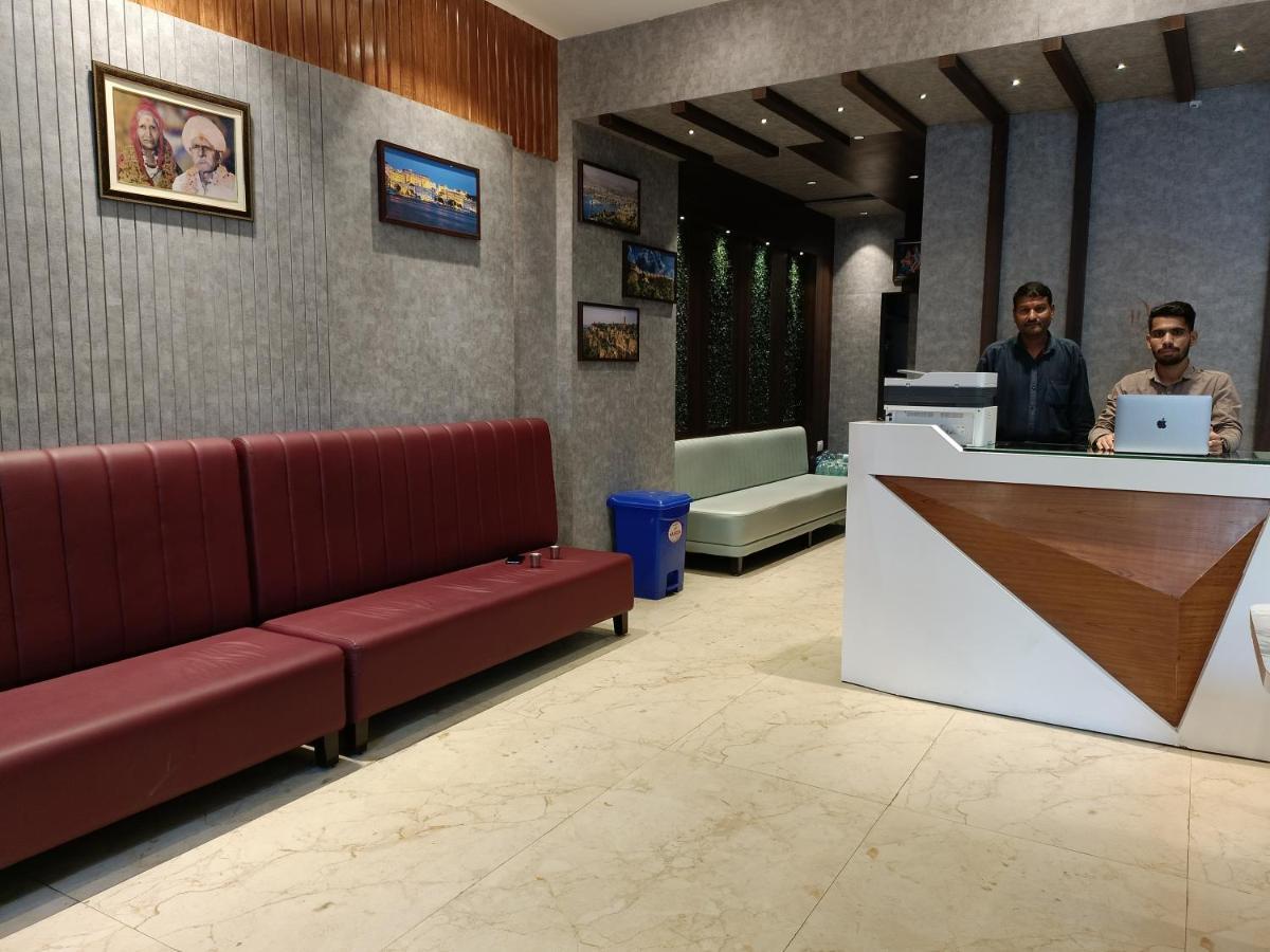 Hotel Vrinda Inn Ουνταϊπούρ Εξωτερικό φωτογραφία