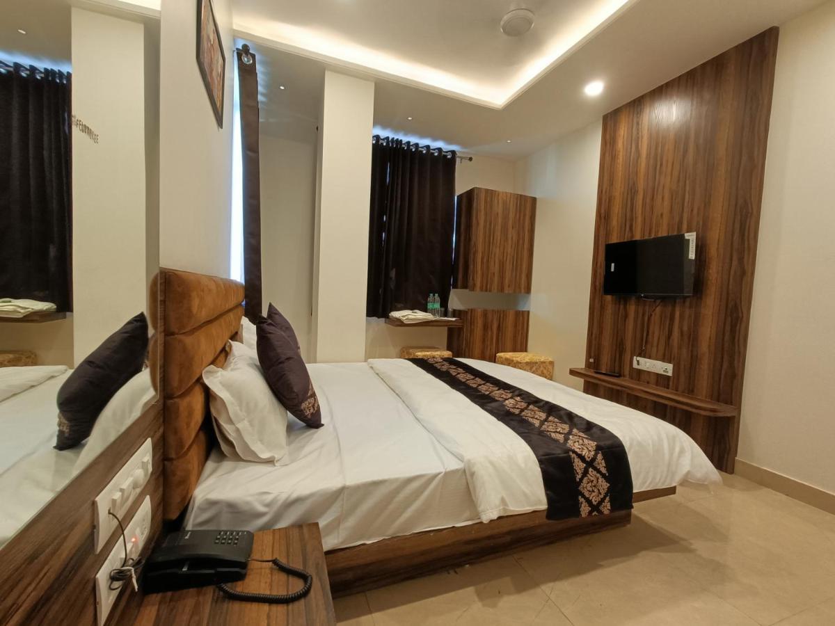 Hotel Vrinda Inn Ουνταϊπούρ Εξωτερικό φωτογραφία