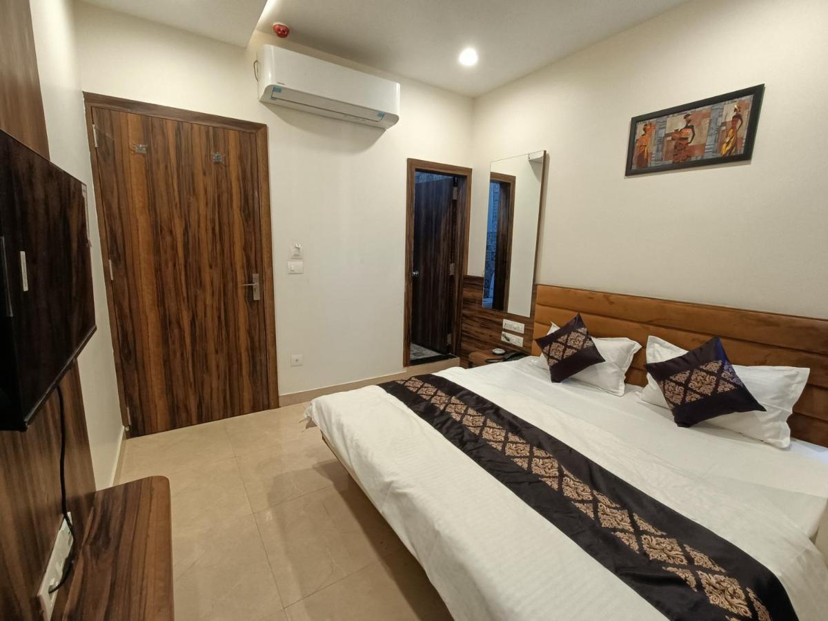 Hotel Vrinda Inn Ουνταϊπούρ Εξωτερικό φωτογραφία