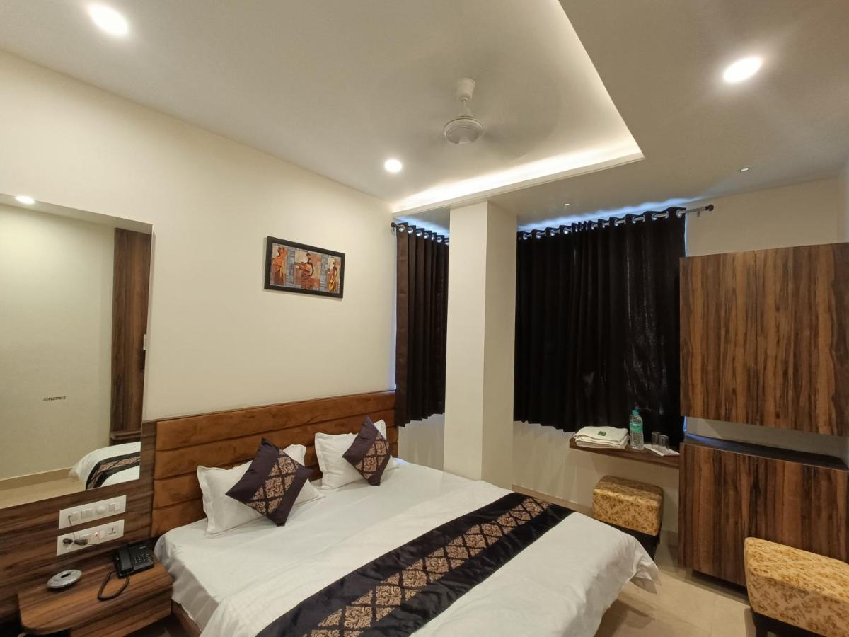 Hotel Vrinda Inn Ουνταϊπούρ Εξωτερικό φωτογραφία