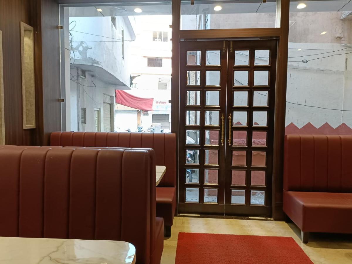 Hotel Vrinda Inn Ουνταϊπούρ Εξωτερικό φωτογραφία