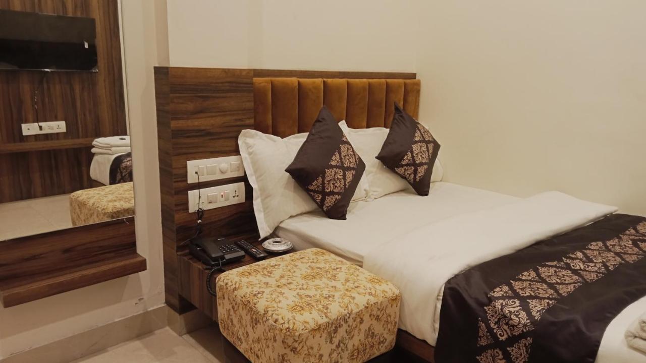 Hotel Vrinda Inn Ουνταϊπούρ Εξωτερικό φωτογραφία