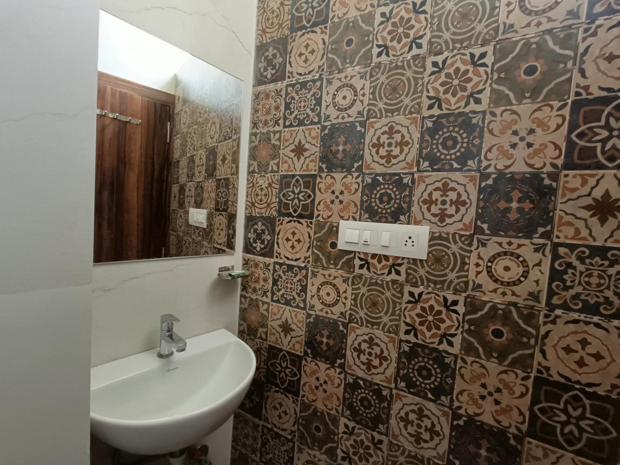 Hotel Vrinda Inn Ουνταϊπούρ Εξωτερικό φωτογραφία