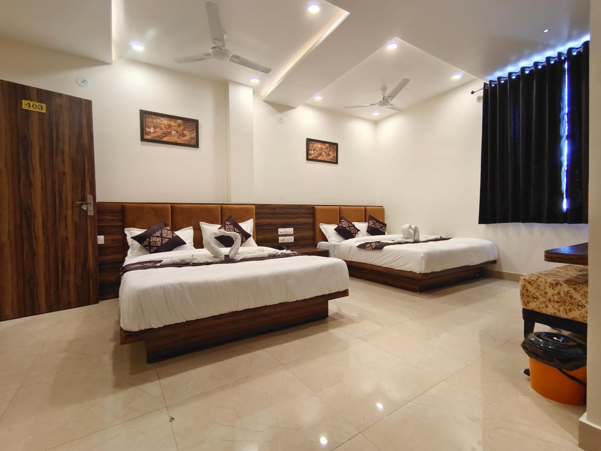 Hotel Vrinda Inn Ουνταϊπούρ Εξωτερικό φωτογραφία
